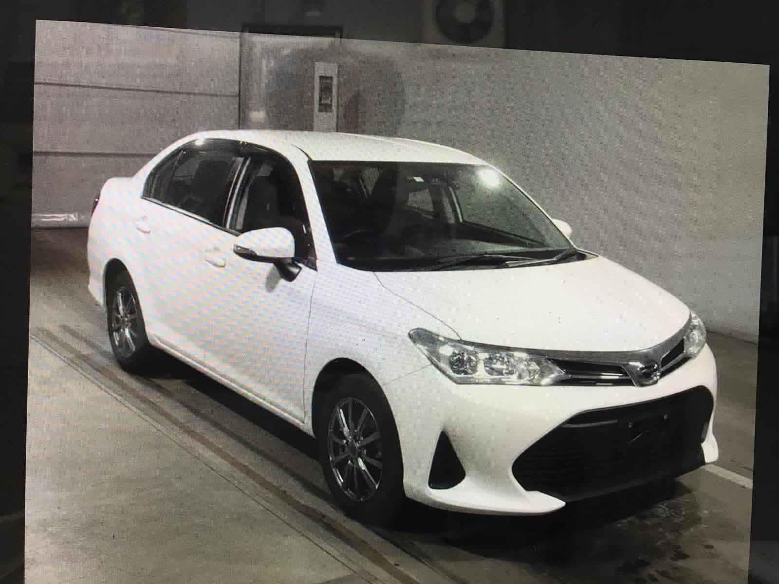 Toyota Axio EX